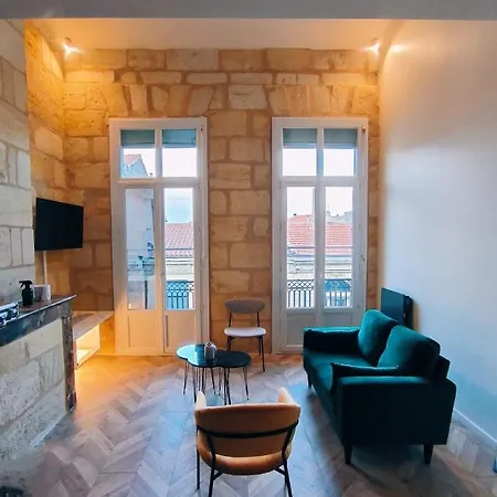 Superbe Duplex Apartment Bordeaux