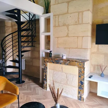 Superbe Duplex Apartment